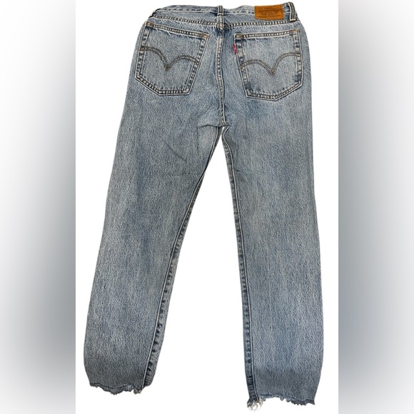 Levi’s Premium Wedgie Jeans - Picture 3 of 15